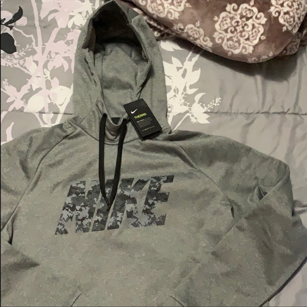Men’s Nike hoodie